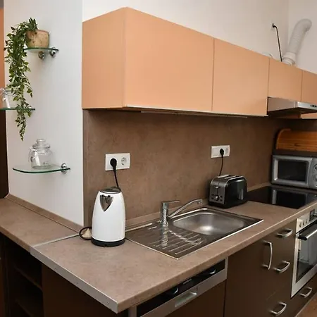 Nagyerdei Apartman - Greatforest * Debrecen