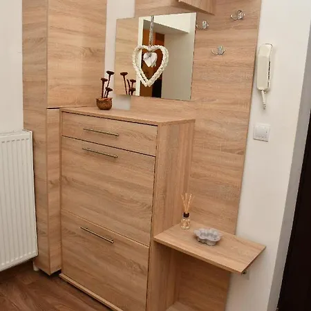 Nagyerdei Apartman - Greatforest Apartment